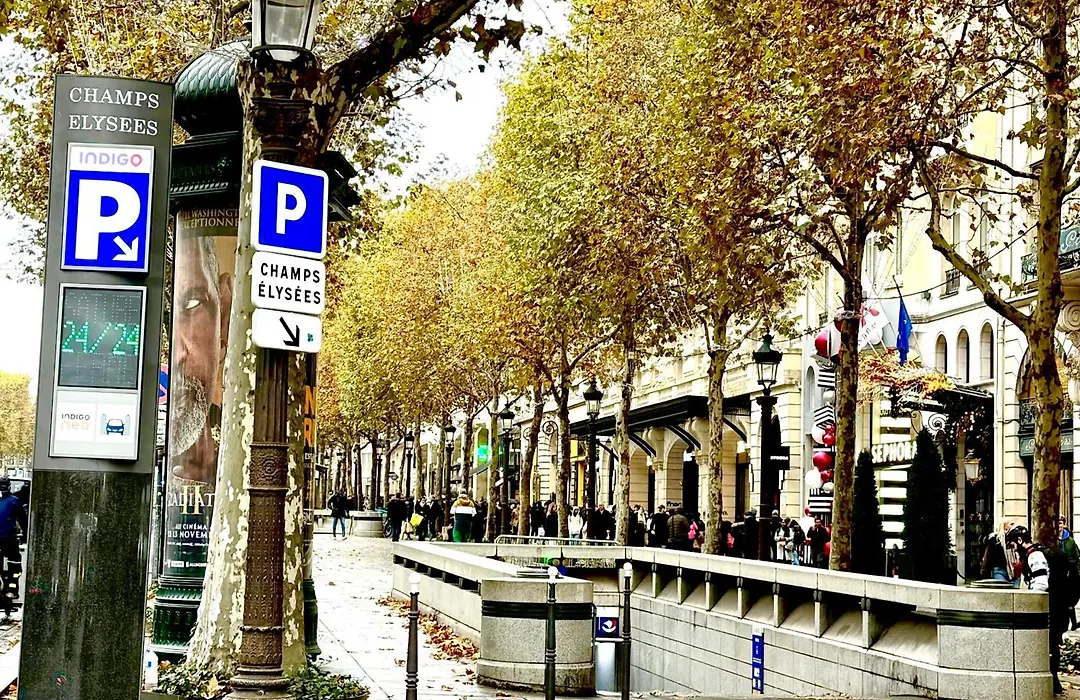 Champs Elysees Apartment 4-1